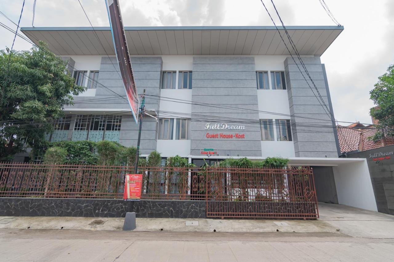 RedDoorz Plus @ Cirebon City Center Zewnętrze zdjęcie